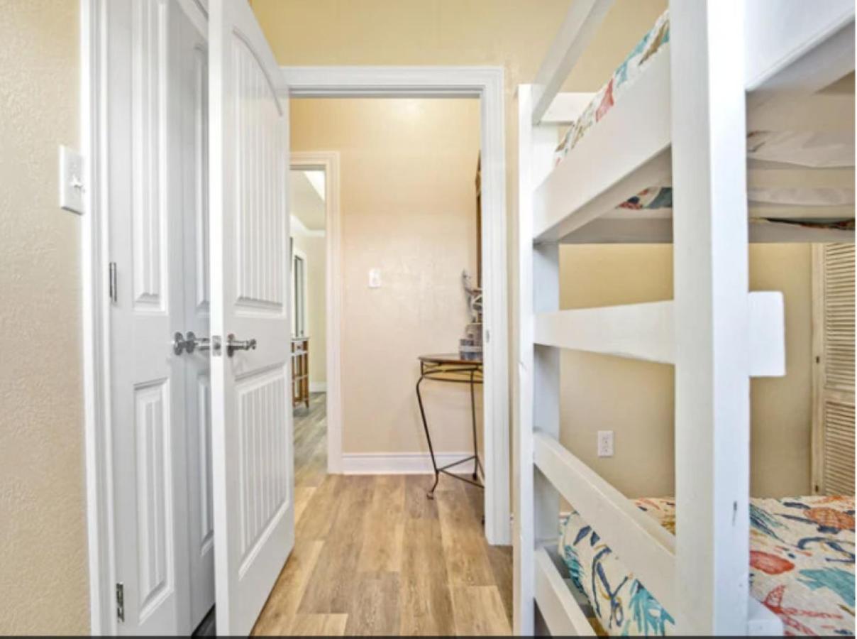 Fancy Nancy 2 Min Walk To Beach, Lyft, Pet-Friendly Bolivar Peninsula Buitenkant foto